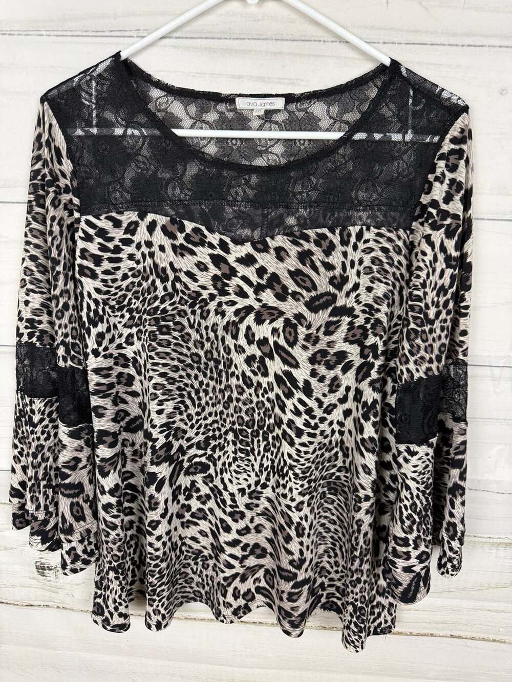 Ava James Leopard Print Lace Yoke Bell Sleeve Top Size M